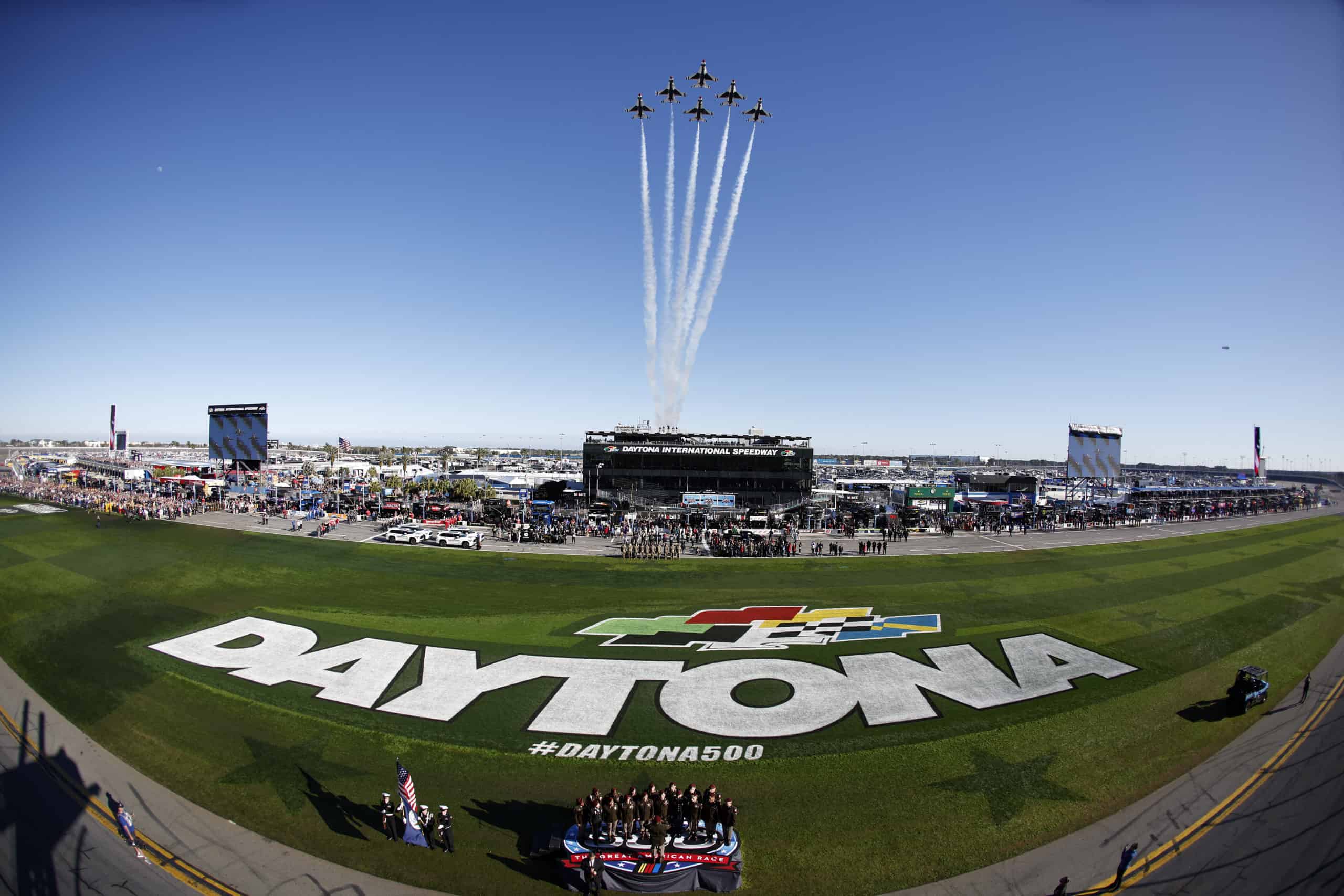 Les DAYTONA 500 2025 le 16 février NASCAR Cup Series